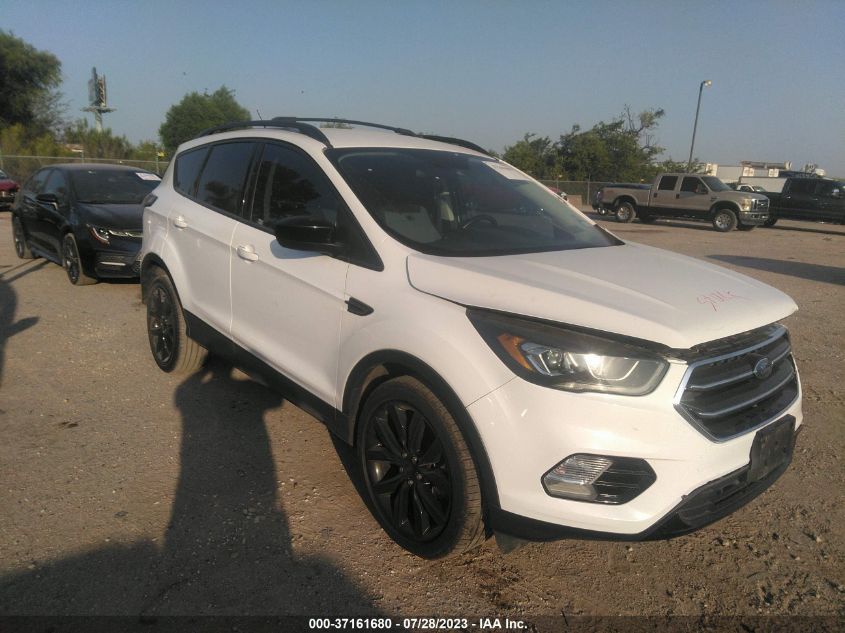 2017 FORD ESCAPE SE - 1FMCU0G97HUB28869