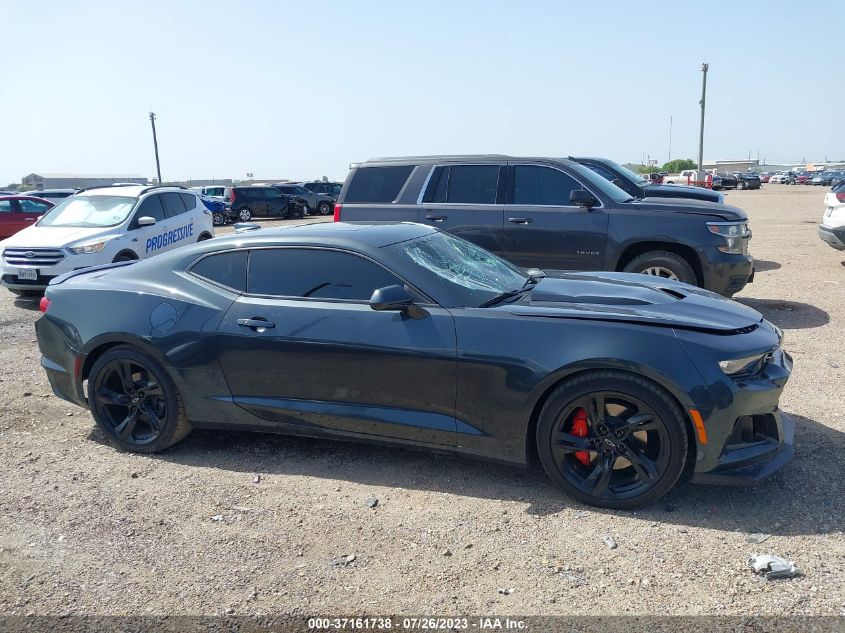 2022 CHEVROLET CAMARO LT1 - 1G1FF1R77N0111935