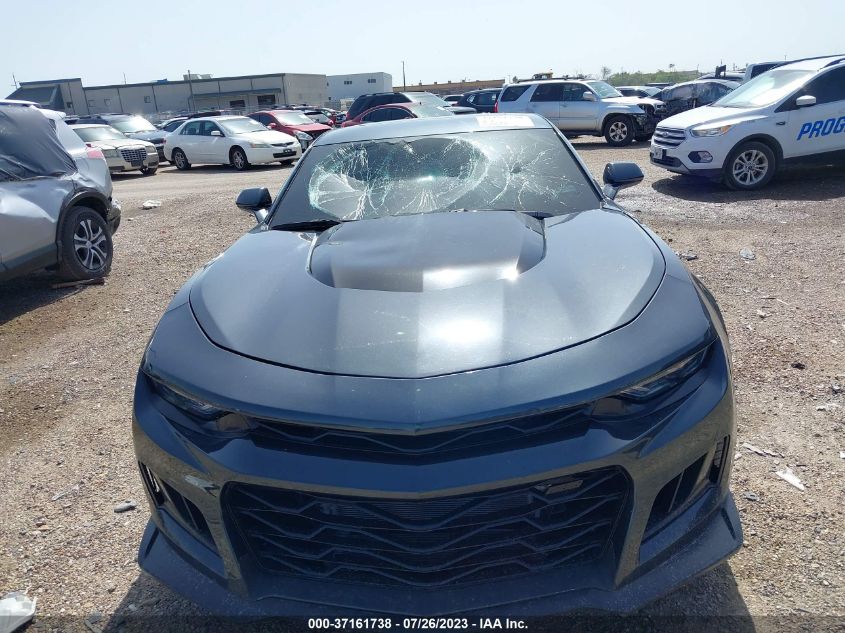2022 CHEVROLET CAMARO LT1 - 1G1FF1R77N0111935