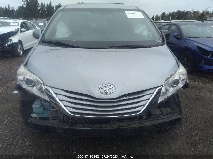 2015 TOYOTA SIENNA LE - 5TDKK3DC2FS583184