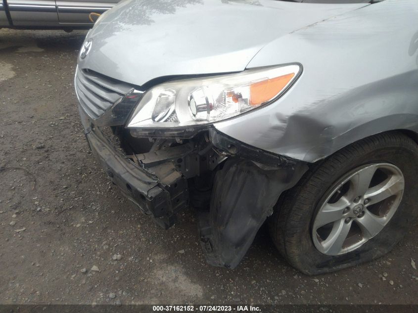 2015 TOYOTA SIENNA LE - 5TDKK3DC2FS583184