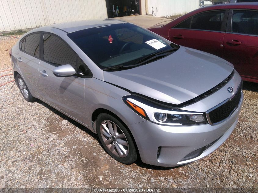 2017 KIA FORTE LX/S - 3KPFL4A70HE153243