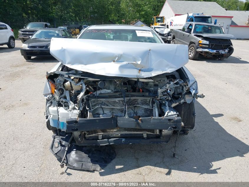 2013 TOYOTA CAMRY HYBRID LE/XLE - 4T1BD1FK0DU069986