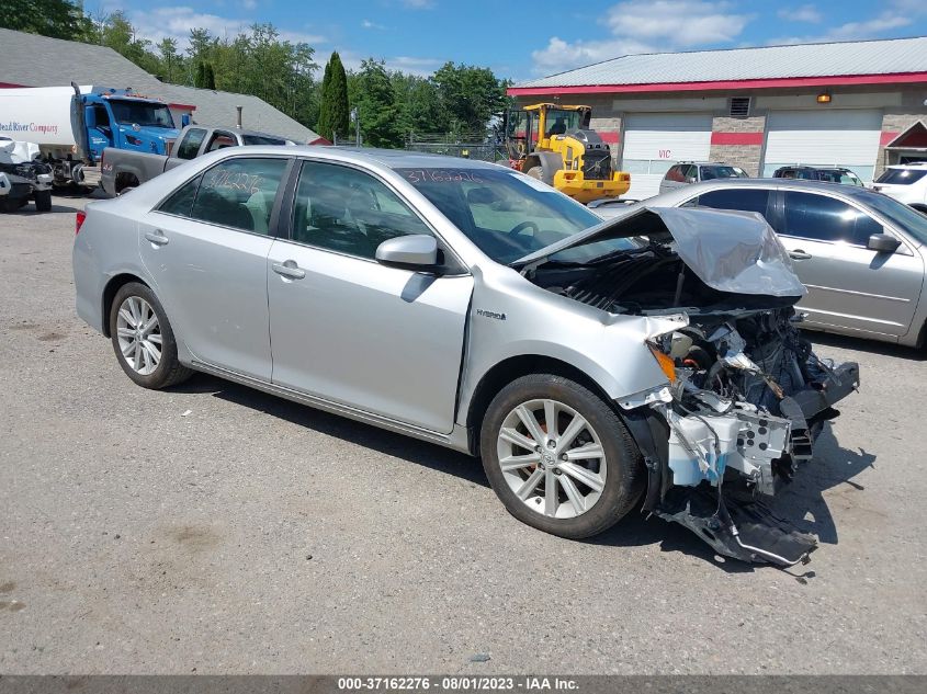 2013 TOYOTA CAMRY HYBRID LE/XLE - 4T1BD1FK0DU069986