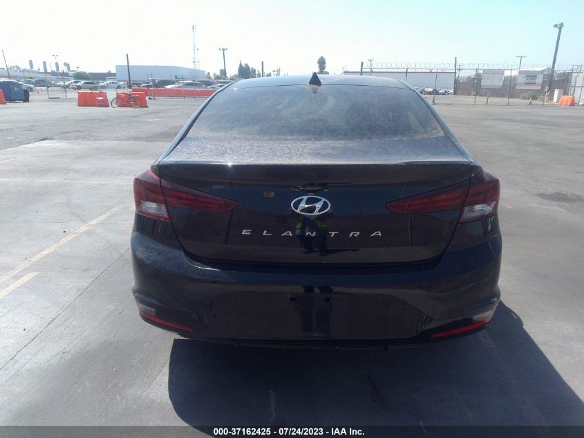 KMHD84LF9LU081137 Hyundai Elantra SEL 16