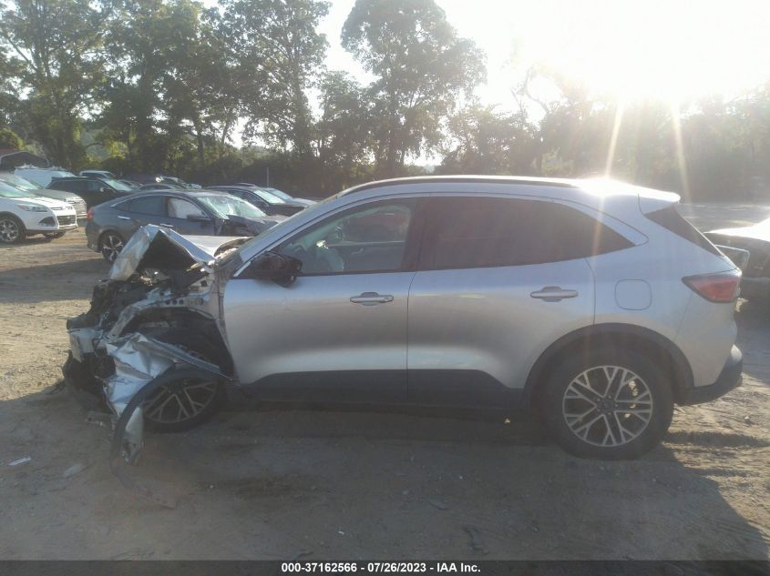 2020 FORD ESCAPE SEL - 1FMCU0H6XLUA37527