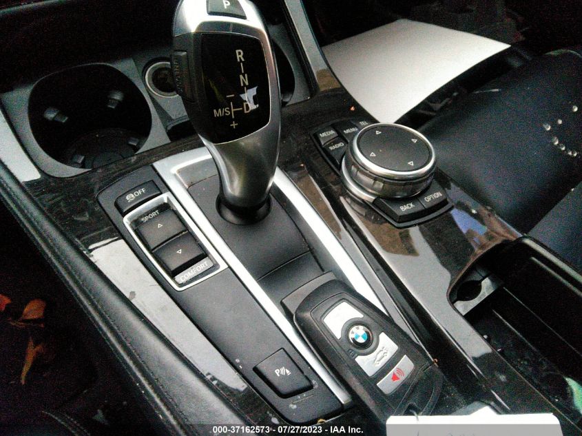 2015 BMW 5 SERIES 528I - WBA5A5C58FD525023