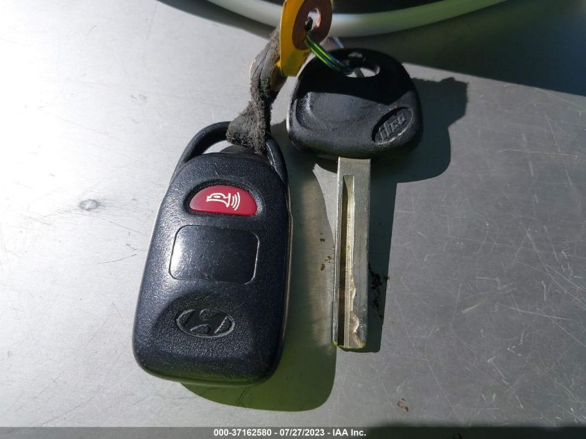 2014 HYUNDAI ELANTRA GT - KMHD35LH3EU215505