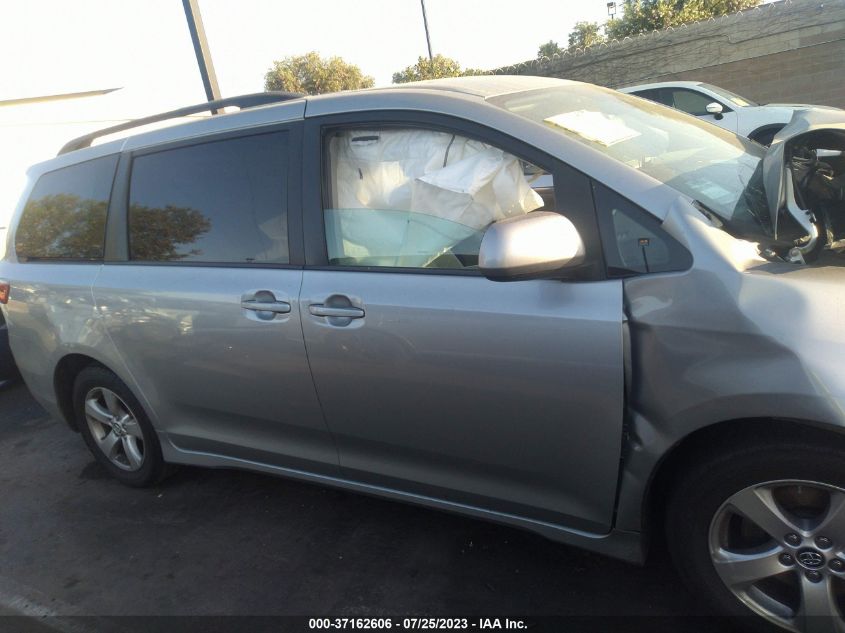 2018 TOYOTA SIENNA LE - 5TDKZ3DCXJS926215