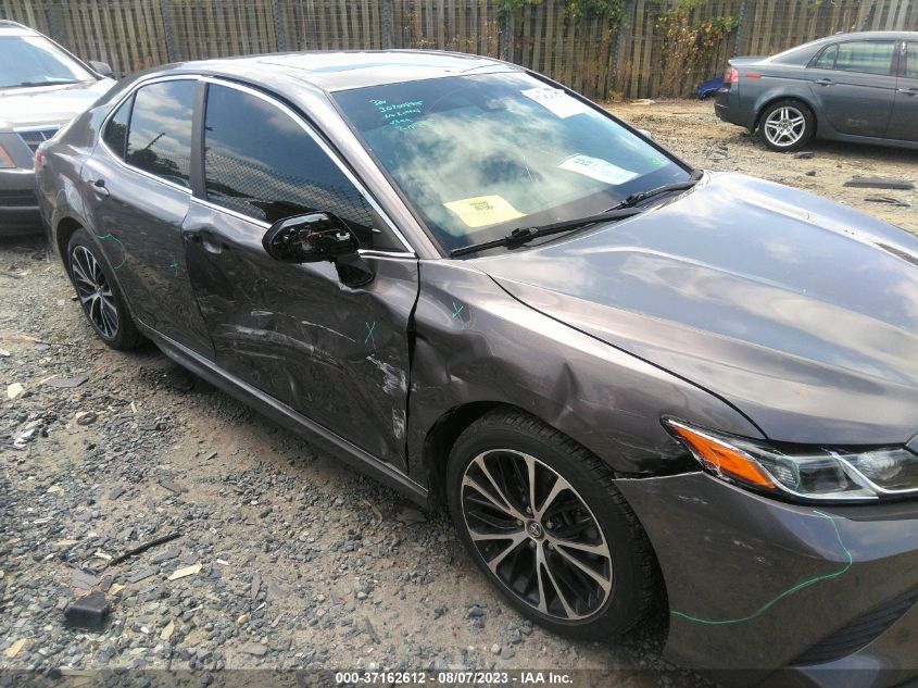 2018 TOYOTA CAMRY LE/SE/XLE/L - 4T1B11HK5JU157949