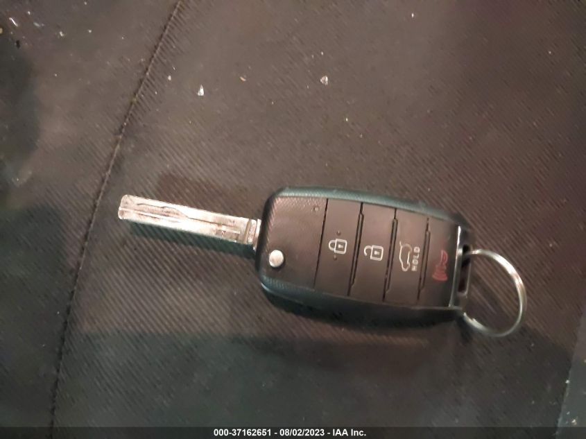 2017 KIA SOUL + - KNDJP3A58H7503631