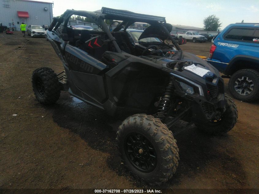 2019 CAN-AM MAVERICK X3 X RS TURBO R - 3JBVXAW44KK002494