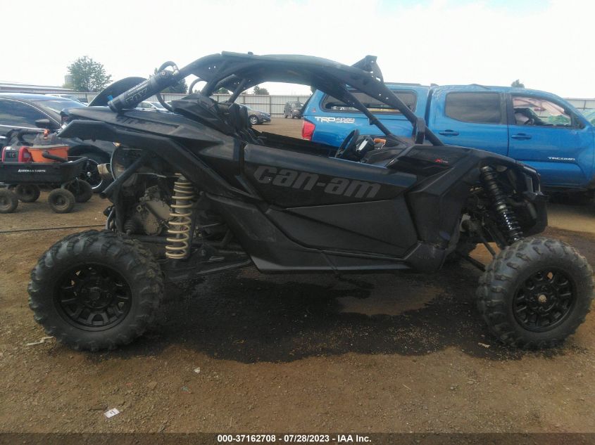 2019 CAN-AM MAVERICK X3 X RS TURBO R - 3JBVXAW44KK002494