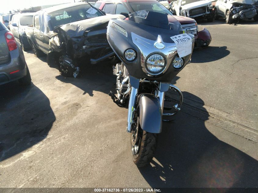 2018 INDIAN MOTORCYCLE CO. CHIEFTAIN - 56KTCBAA7J3364322