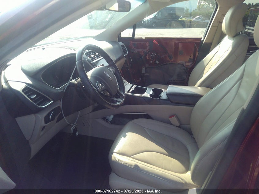 VIN 2LMPJ8LR0HBL12365 2017 LINCOLN MKX RESERVE