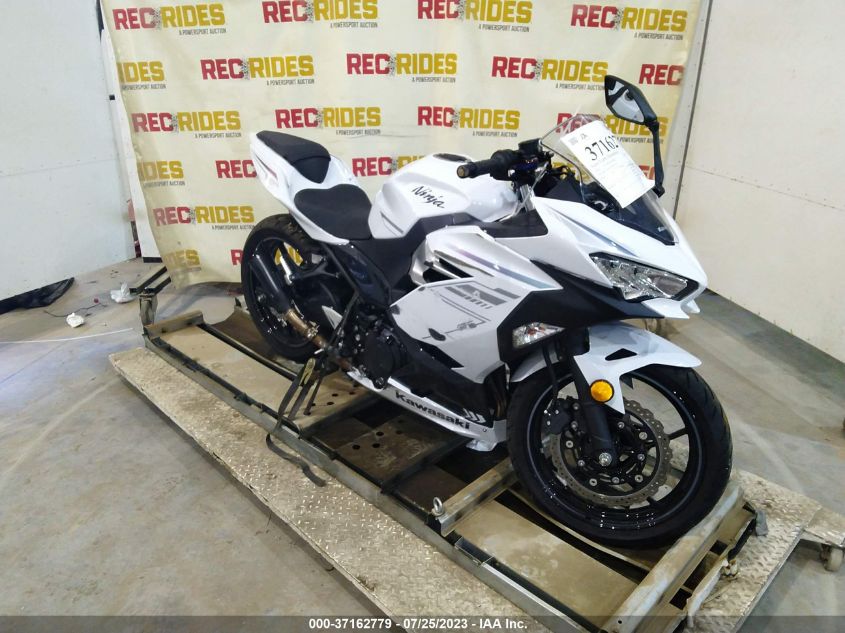2023 KAWASAKI EX400 - JKAEXKH13PDAN3172