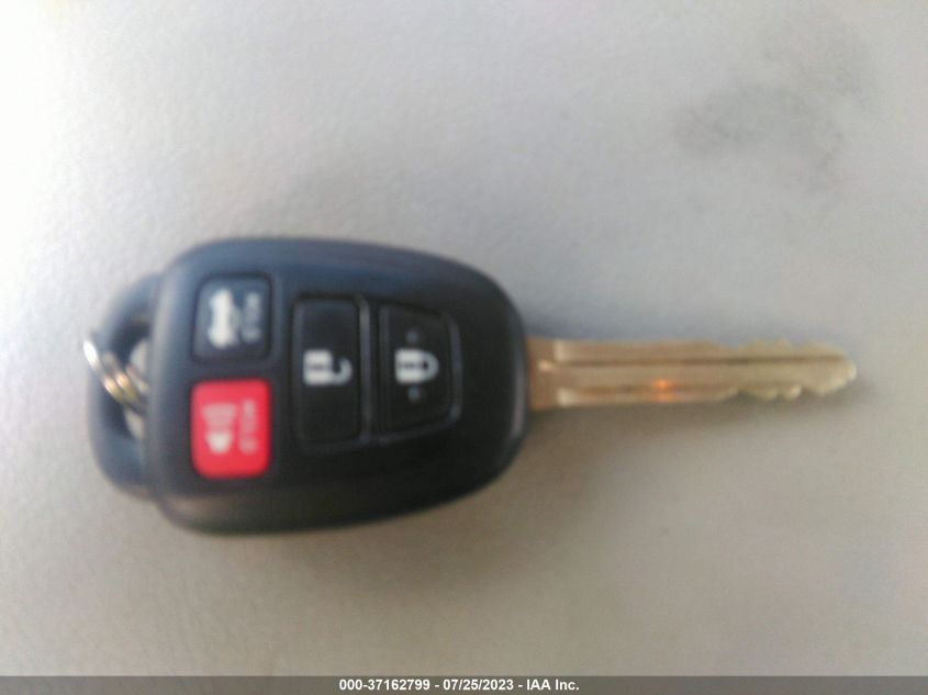 2017 TOYOTA CAMRY LE/XLE/SE/XSE - 4T1BF1FK2HU744639