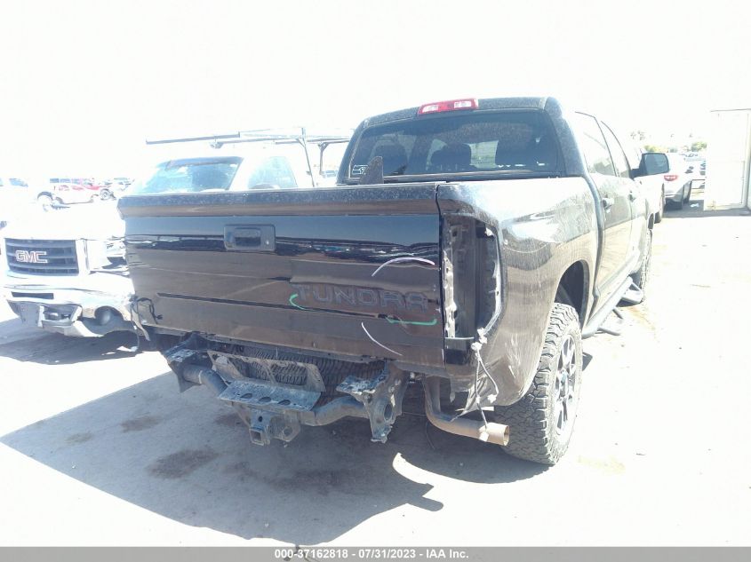 2017 TOYOTA TUNDRA 4WD SR5/TRD PRO - 5TFDW5F1XHX589316