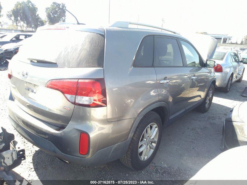 2015 KIA SORENTO LX - 5XYKT4A60FG601616