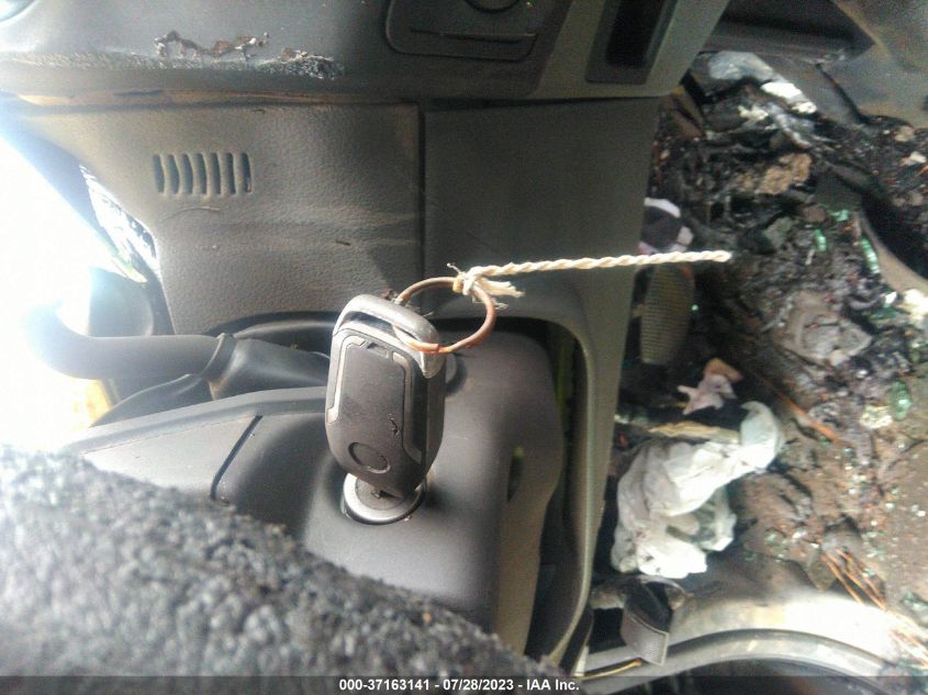 2015 FORD SUPER DUTY F-250 SRW LARIAT/PLATINUM - 1FT7W2BT9FEA94827