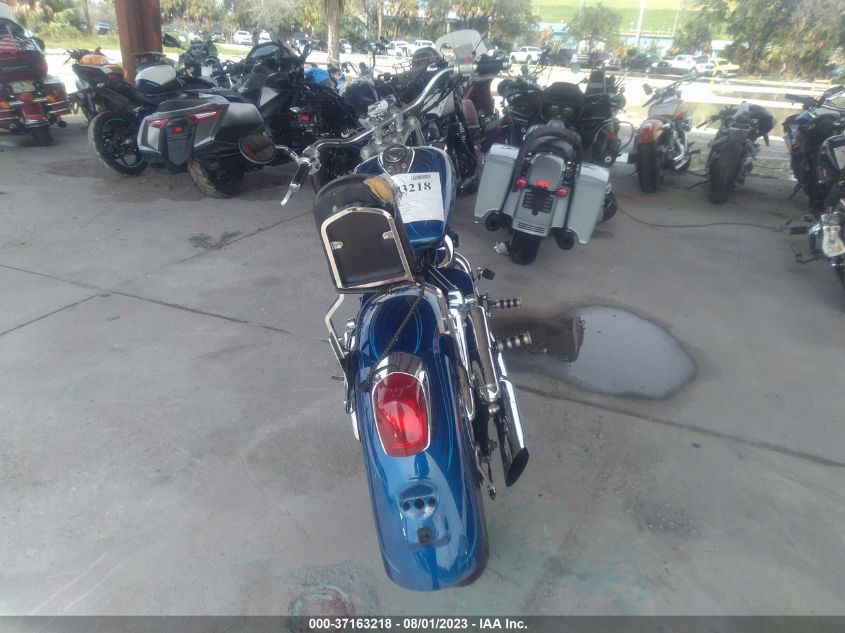 2000 HONDA VT750 CD JH2RC4438YM200842