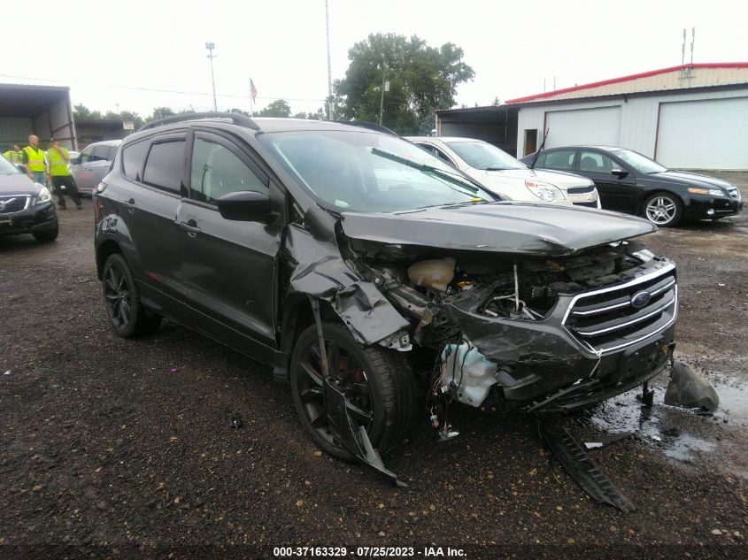 2017 FORD ESCAPE SE - 1FMCU9GD2HUD26462