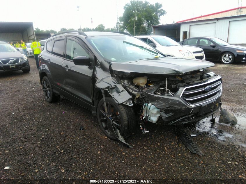 2017 FORD ESCAPE SE - 1FMCU9GD2HUD26462