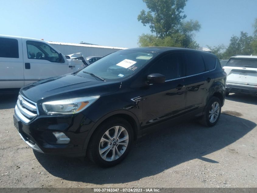 2017 FORD ESCAPE SE - 1FMCU0GD0HUD78667