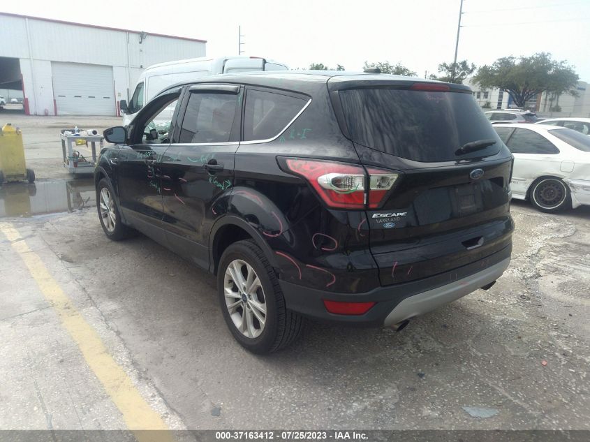 2017 FORD ESCAPE SE - 1FMCU0GDXHUC31692