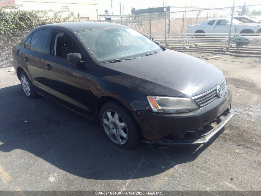 2014 VOLKSWAGEN JETTA SEDAN S - 3VW2K7AJ9EM390956