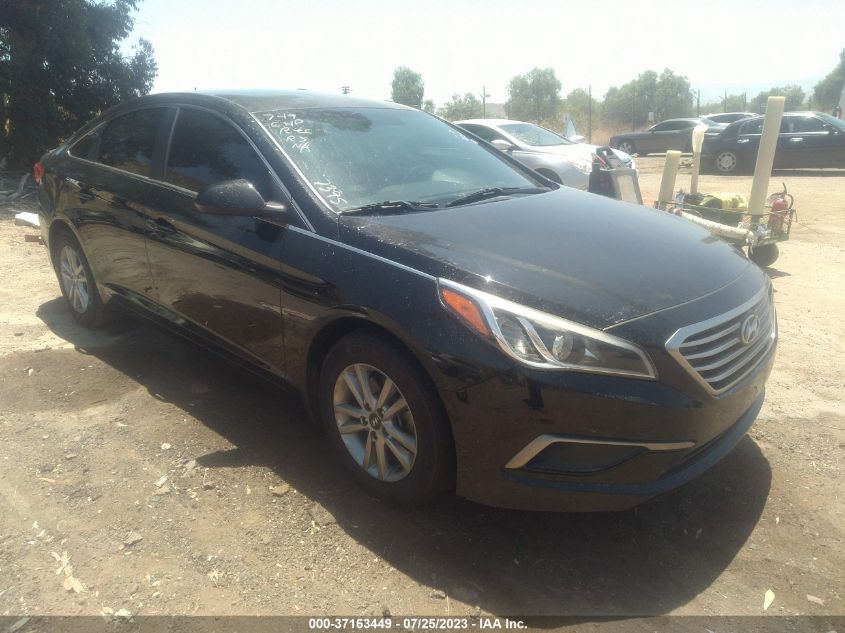 2016 HYUNDAI SONATA 2.4L SE - 5NPE24AF2GH287395