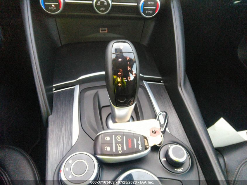 2018 ALFA ROMEO GIULIA - ZARFAEBN1J7592018