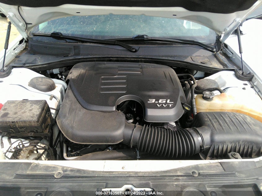 VIN 2C3CCAAG0JH317090 2018 CHRYSLER 300 TOURING