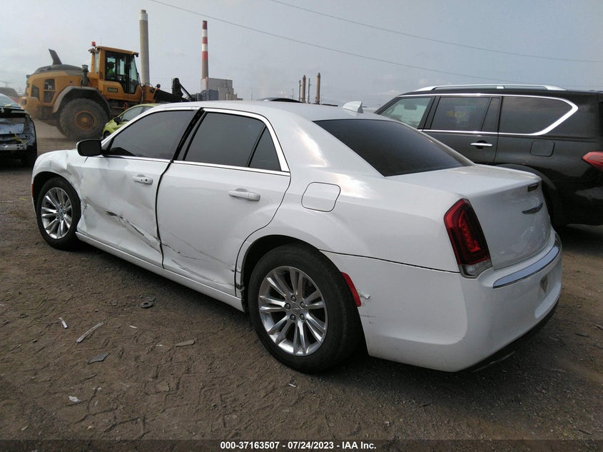 VIN 2C3CCAAG0JH317090 2018 CHRYSLER 300 TOURING