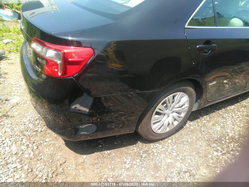 2014 TOYOTA CAMRY HYBRID LE/XLE/SE LIMITED EDITION - 4T1BD1FKXEU131427