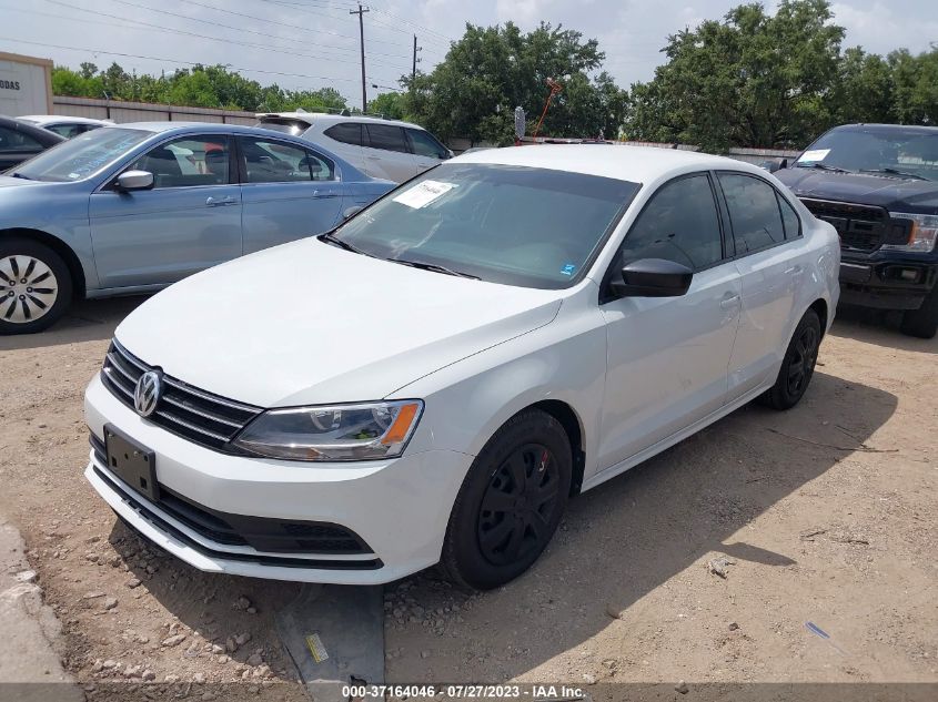 2015 VOLKSWAGEN JETTA SEDAN 2.0L S W/TECHNOLOGY - 3VW2K7AJ0FM262493