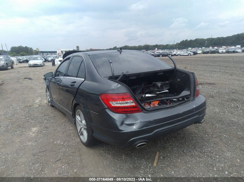 2013 MERCEDES-BENZ C-CLASS C 300 - WDDGF8AB0DR277167