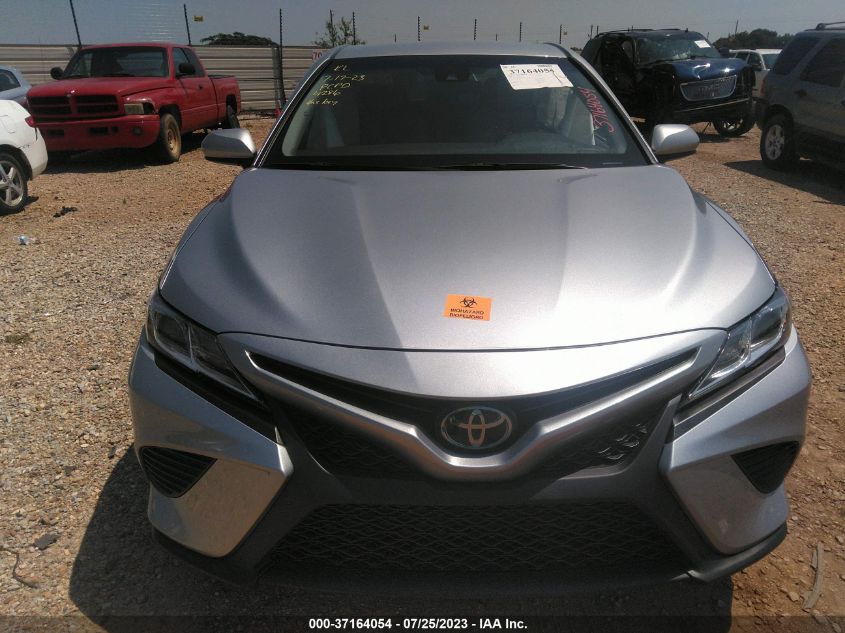 2018 TOYOTA CAMRY L/LE/XLE/SE/XSE - 4T1B11HK5JU157322