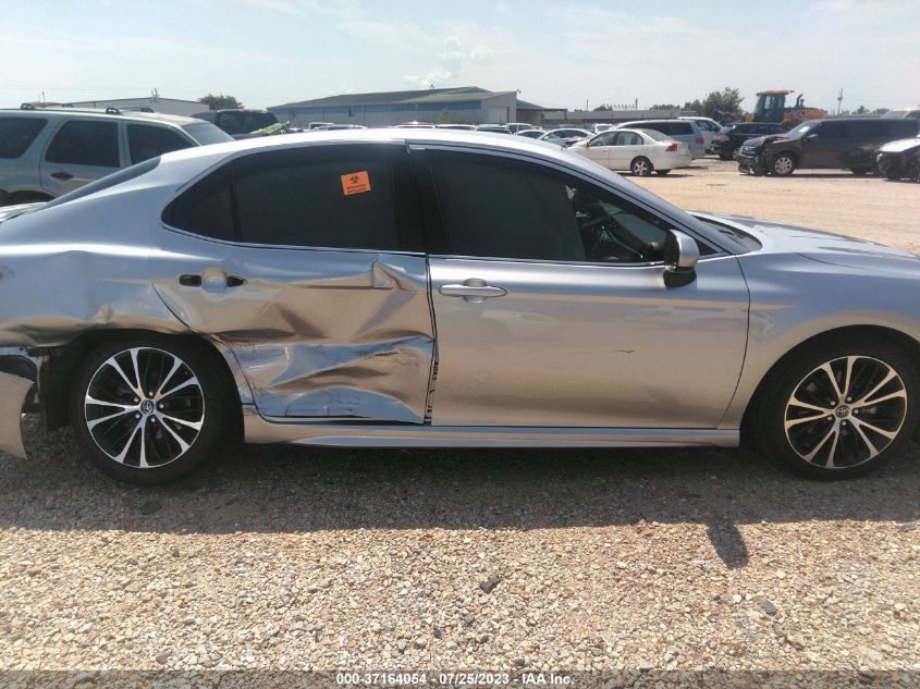2018 TOYOTA CAMRY L/LE/XLE/SE/XSE - 4T1B11HK5JU157322