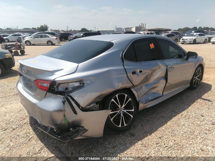 2018 TOYOTA CAMRY L/LE/XLE/SE/XSE - 4T1B11HK5JU157322