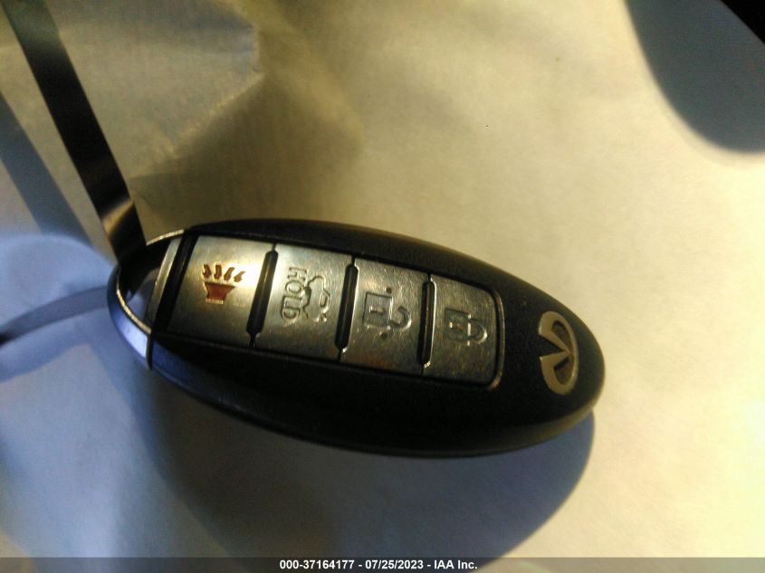 2015 INFINITI Q70L JN1BY1PP6FM601203
