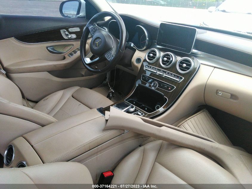 2015 MERCEDES-BENZ C-CLASS C 300 - 55SWF4JB9FU031434