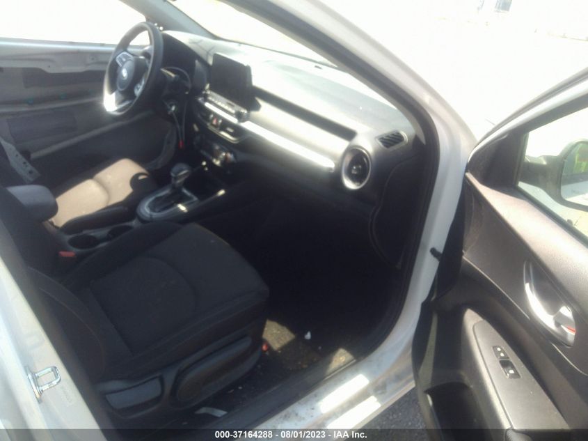 2019 KIA FORTE LXS - 3KPF24AD0KE026752