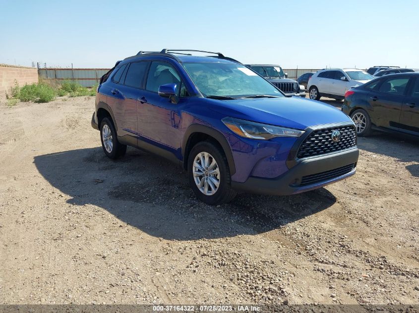 2022 TOYOTA COROLLA CROSS LE - 7MUCAAAG5NV017172