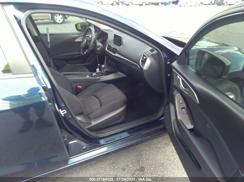 2018 MAZDA MAZDA3 4-DOOR SPORT - 3MZBN1U77JM240438