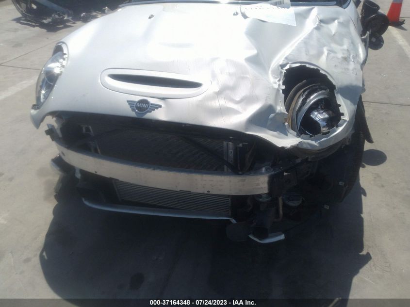 2019 MINI HARDTOP 4 DOOR COOPER S - WMWXU3C55K2H87871