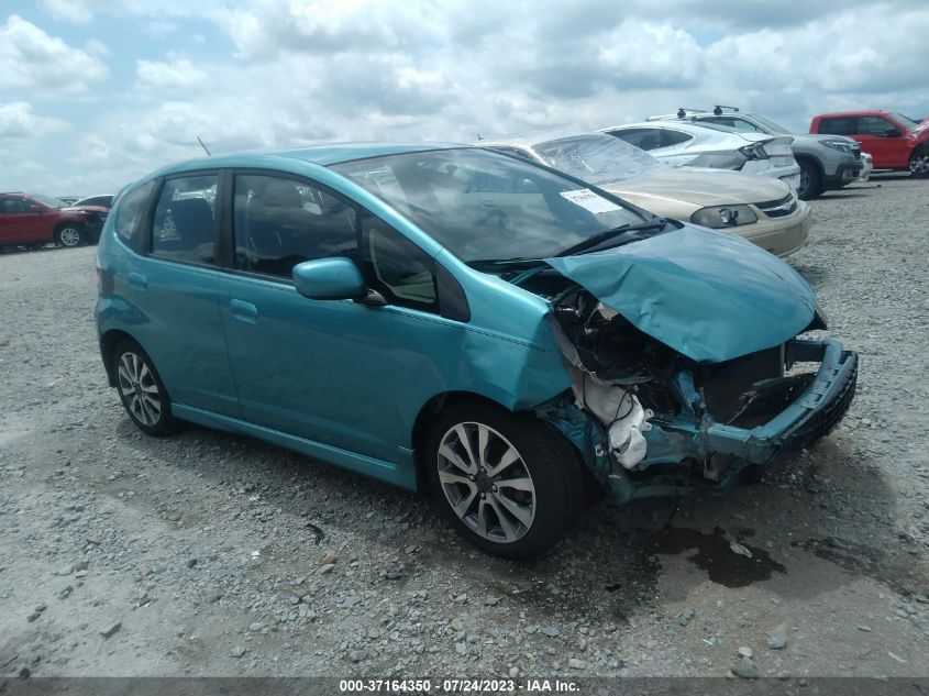2013 HONDA FIT SPORT - JHMGE8H56DC052363