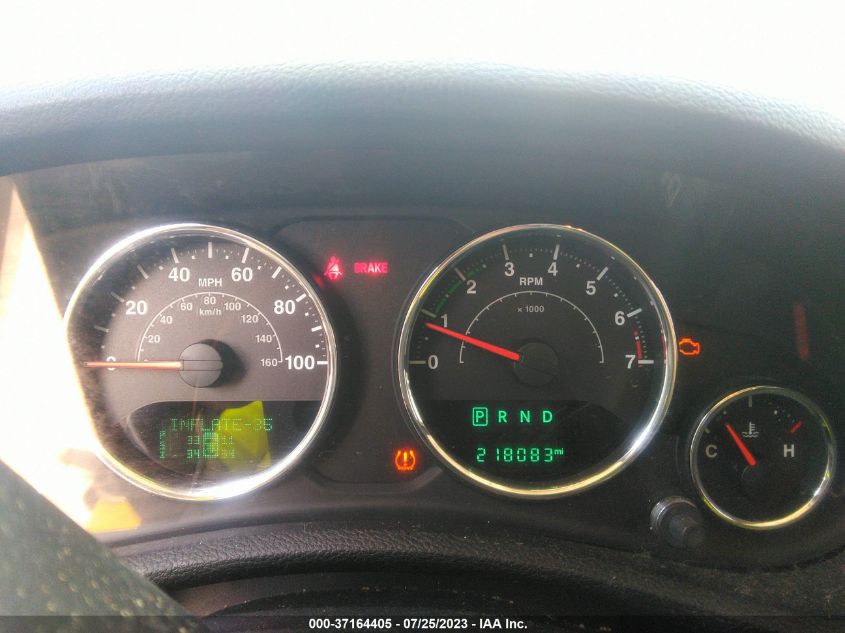 2015 JEEP WRANGLER UNLIMITED SPORT - 1C4BJWDG1FL711049