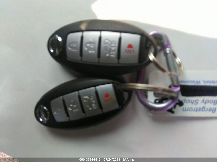 2016 NISSAN ROGUE SV/SL/S - 5N1AT2MV0GC817129