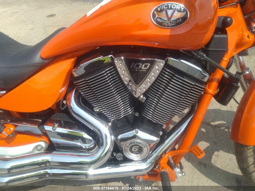 2007 VICTORY MOTORCYCLES VEGAS JACKPOT - 5VPXB26DX73007126